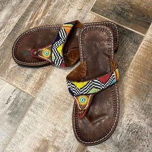 Hand beaded leather sandals 38